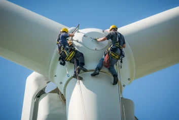 Wind turbine cleaning service — Hit Service of America